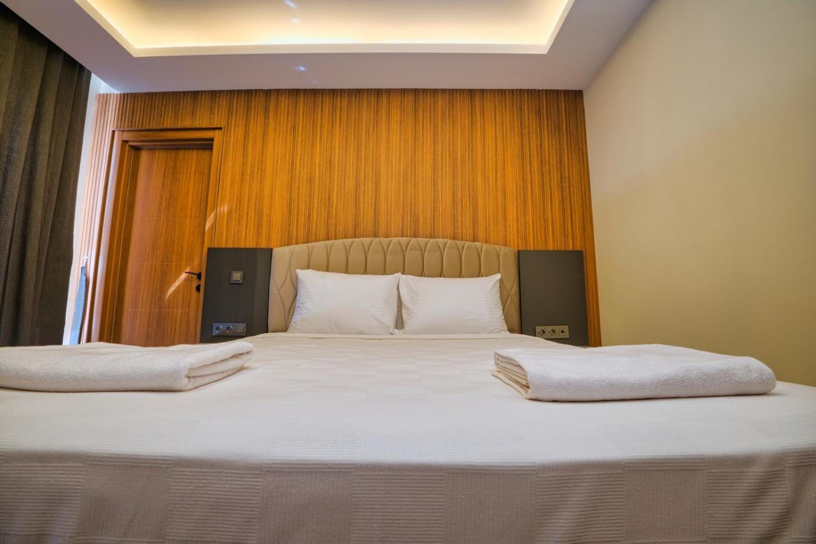 Laristone Suite Spa Hotel Aksu  Exterior foto