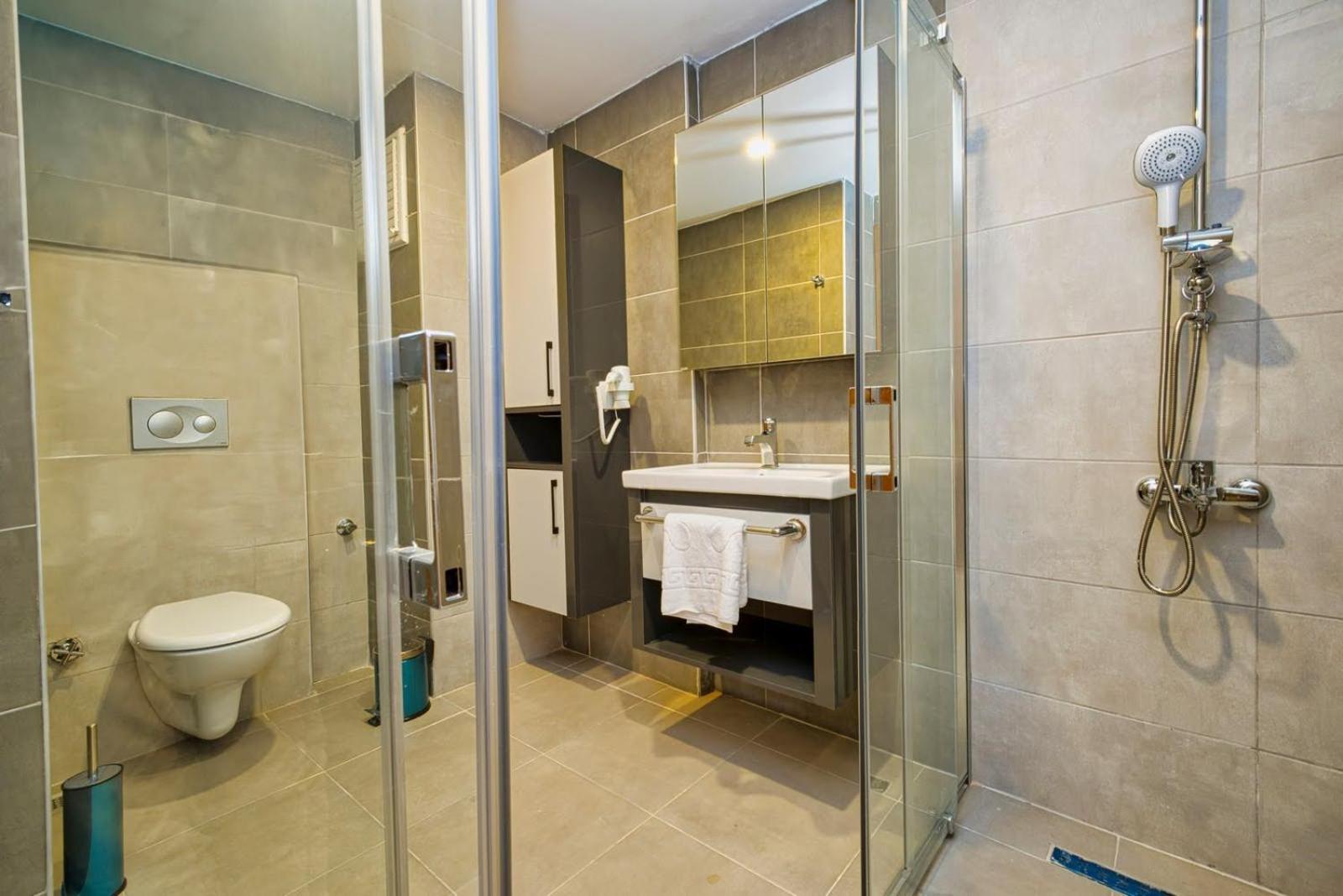 Laristone Suite Spa Hotel Aksu  Exterior foto