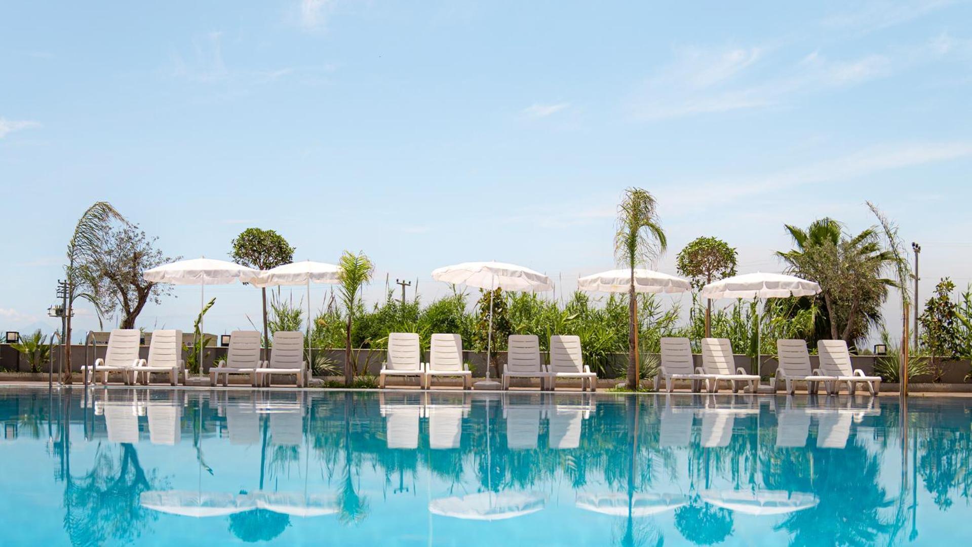 Laristone Suite Spa Hotel Aksu  Exterior foto