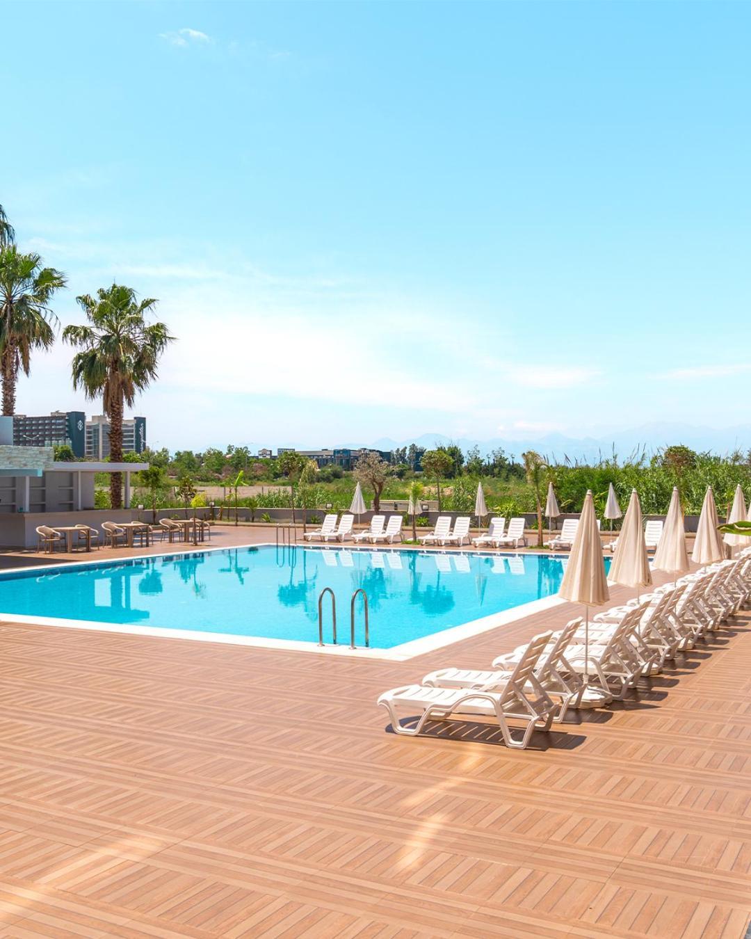 Laristone Suite Spa Hotel Aksu  Exterior foto